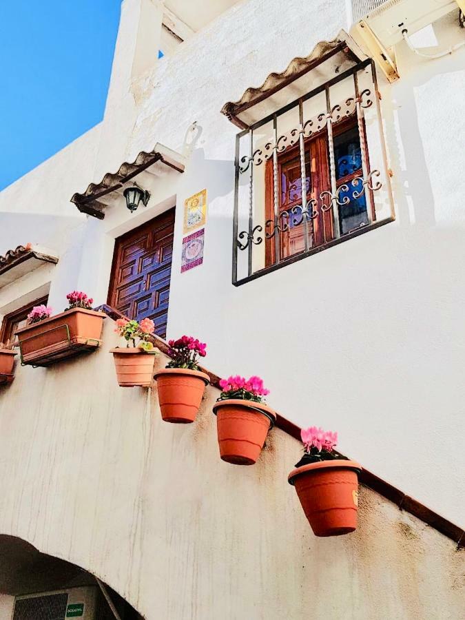 Oh La La Apartment Tarragona Luaran gambar